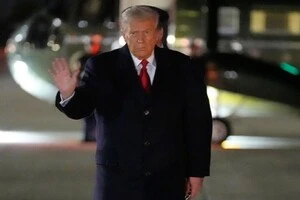 Трамп хоче, щоб на його честь був названий новий стадіон у Вашингтоні – ЗМІ