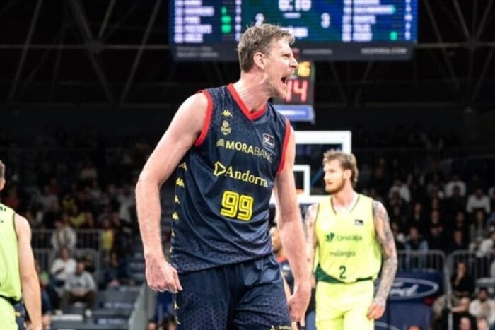 Пустовий набрав 16 очок у грі чемпіонату Іспанії