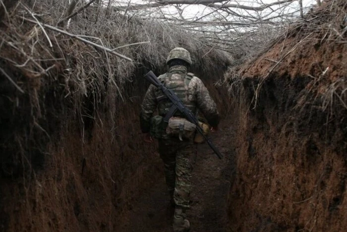 Хвороба, яка була поширена в Першу світову війну, вирує в Україні – The Telegraph