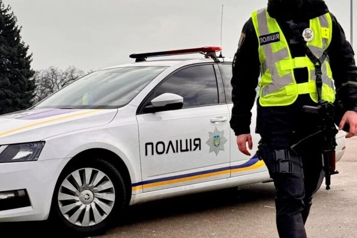 У Києві підлітки побили неповнолітнього через жарт зі страйкбольною гранатою