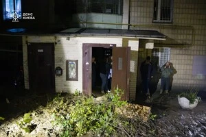 Прорив водопроводу на Печерському узвозі: витік води локалізовано