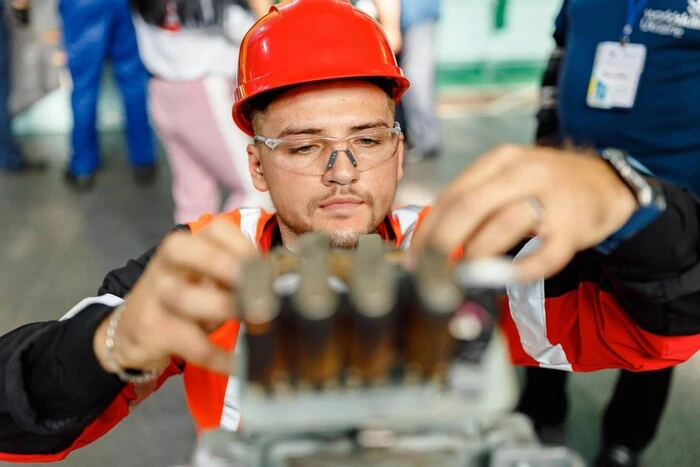 Єдиний виш в Україні, який готує реальних інженерів