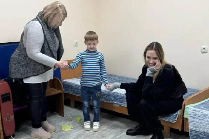 Директорка лікарні у Херсоні розповіла нові деталі візиту Анджеліни Джолі (фото)