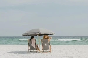 Як міленіали та зумери проводять відпустку: дослідження показало суттєву різницю