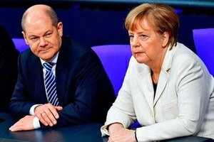 У Німеччині заарештовано праворадикала, який планував убити Меркель і Шольца