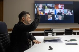 «Більше тиску на Росію»: Зеленський поспілкувався з сенаторами США