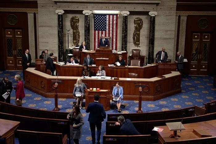 Найдовший в історії США шатдаун закінчився: уряд повертається до роботи