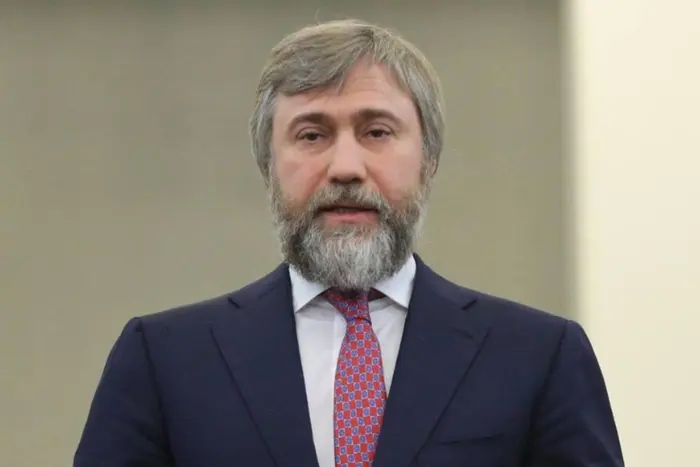 Після Орбана на українського президента «напав» підсанкційний Новинський