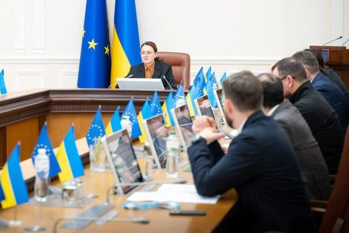 Кабмін повідомив, як отримати «зимову тисячу»