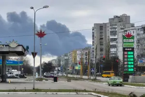 Суми затягнуло димом після атаки РФ: влада звернулася до містян