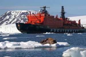 Розвідка Канади фіксує зростання шпигунських операцій Росії та Китаю в Арктиці