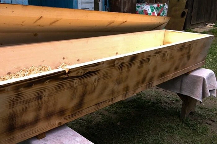 «Мисливці за тілами»: як війна годує похоронну «мафію» в Україні