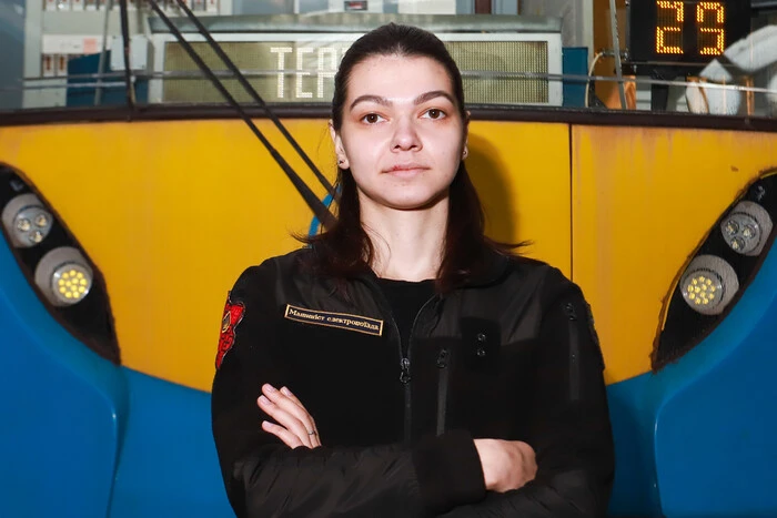 Перша в історії Києва жінка-машиністка: як Катерина Єсипчук керує поїздами підземки