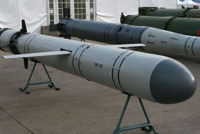 Росія виготовляє КАБи та ракети на іноземних верстатах – дані ГУР