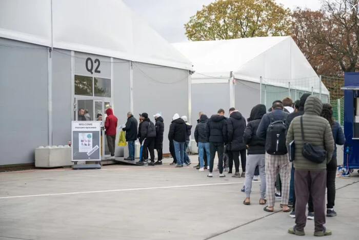 «Германия задыхается от украинских парней 18-22». Что происходит в стране из-за беженцев