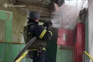 РФ обстріляла Нікополь: є загиблі (фото)