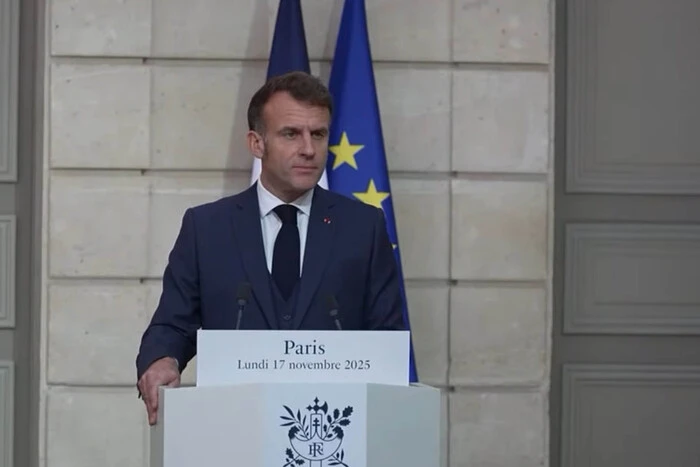 Президент Франції заявив, що війна може завершитися до 2027 року