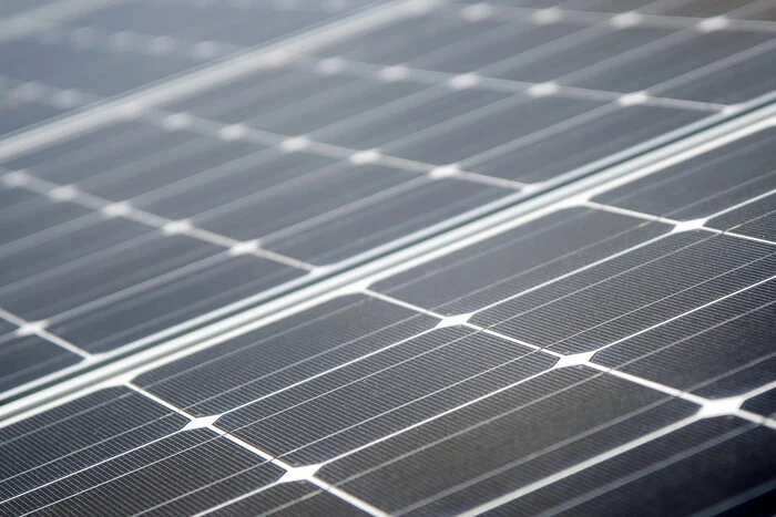 Одна з країн світу безкоштовно роздає своєму населенню електроенергію. Як це сталося?