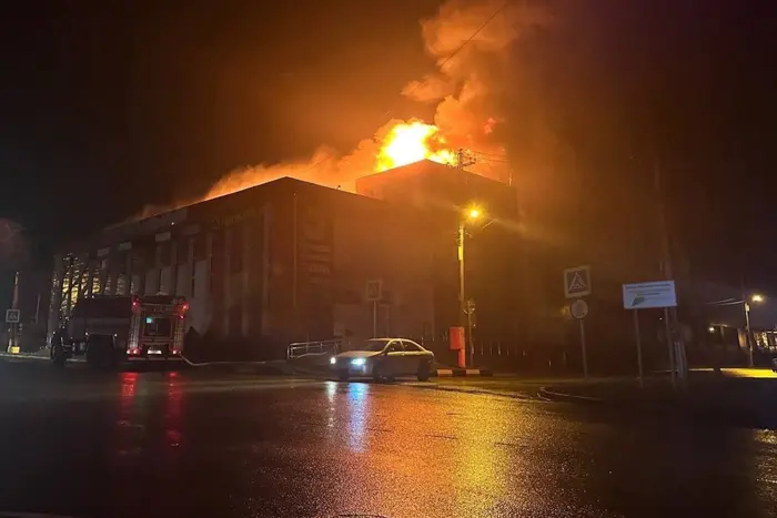 БпЛА атакували Білгородську область: спалахнула пожежа, частина населення без світла