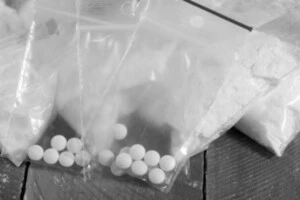 У Нідерландах десятки людей загинули через ліки з інтернет-магазину