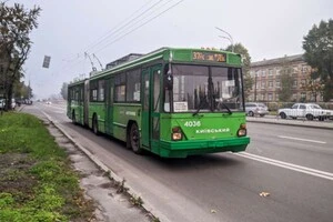 Через ремонт на Братиславській змінено маршрути двох тролейбусів