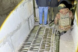 Поліцейські Київщини спільно з СБУ затримали та повідомили зловмиснику про підозру