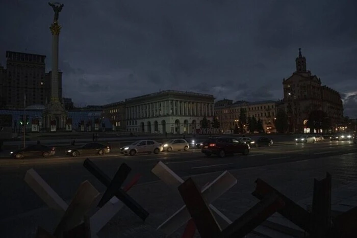 Тотальний блекаут накриє Київ: скільки часу все місто буде без електрики