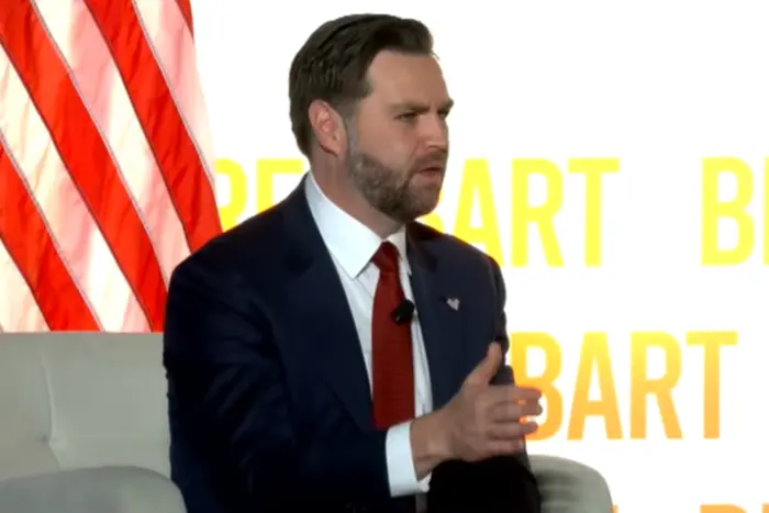 Венс запропонував відновити торгівлю та туризму між Україною і РФ