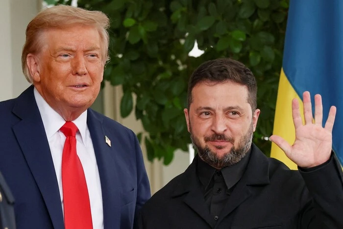 Український президент анонсував телефонну розмову з Трампом