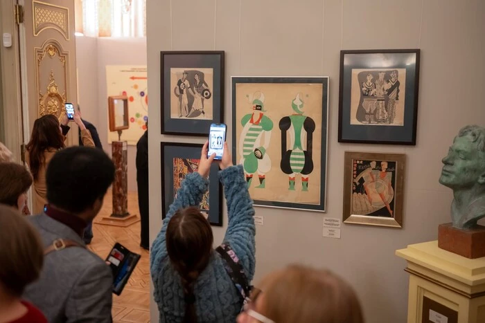 Київський Музей авангарду відзначає річницю відкриттям двох масштабних виставок