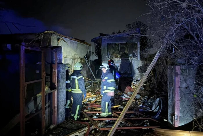 Росіяни атакували Одесу: є постраждалі