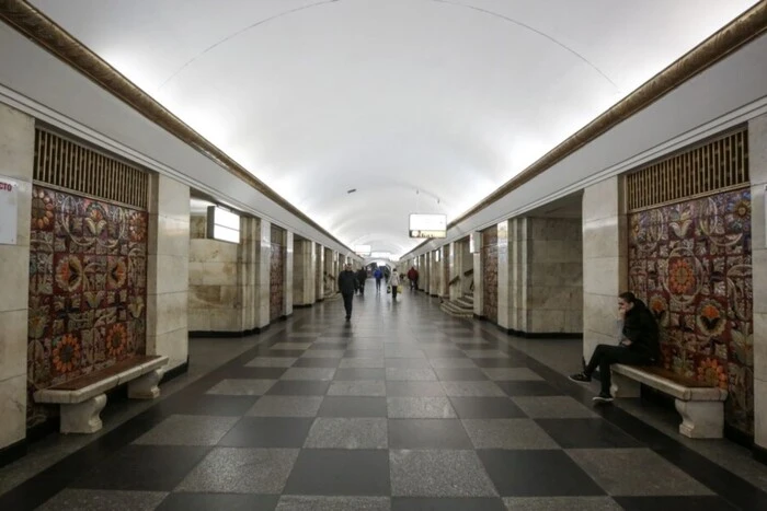 Станція «Хрещатик» працює повністю: вестибюль №3 відновив рух на годину раніше