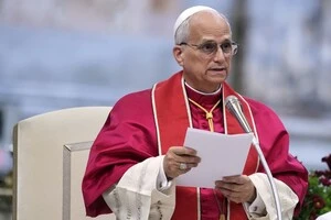 Папа Римський закликав молодь не використовувати штучний інтелект для домашніх завдань