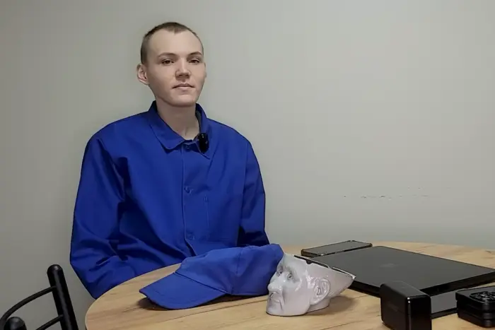 Полонений окупант подзвонив сестрі, а та познущалася з нього