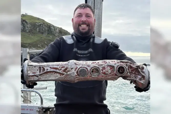 У Великій Британії дайвери знайшли російський пристрій стеження