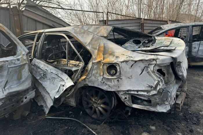 Росіяни вдарили дронами по Дніпропетровщині: є поранені