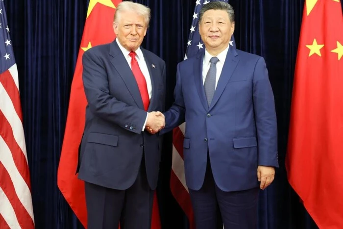 Сі Цзіньпін провів переговори з Трампом