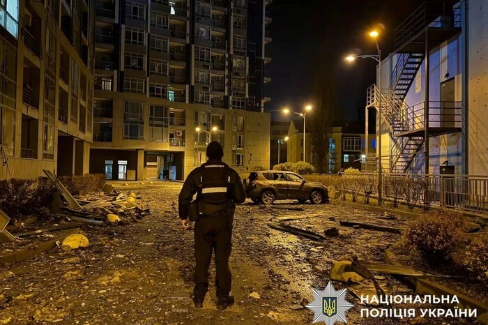 У Києві обмежено теплопостачання через нічний обстріл: список районів