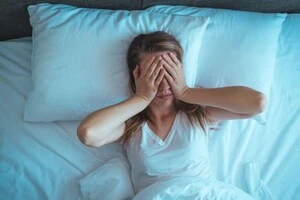 Нейрофізіолог назвав кроки, щоб подолати безсоння