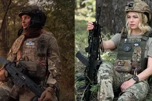 Експомічниця Залужного одягнула військову форму та викликала бурхливу реакцію соцмереж