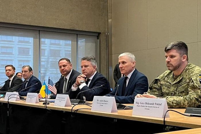 Україна погодилася на мирну угоду США, залишивши «незначні деталі» – CBS News