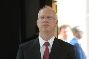 Представник Путіна назвав фейком розшифровку Bloomberg про російське походження мирного плану 