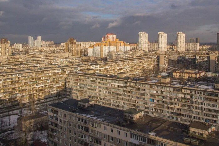 Усі будинки Києва, що залишалися без опалення через обстріли, знову отримали тепло