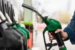 Кабміну рекомендовано до 1 лютого 2026 року сформувати повний перелік нелегальних АЗС 