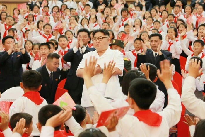 Північна Корея зробила російську мову обов'язковою для вивчення