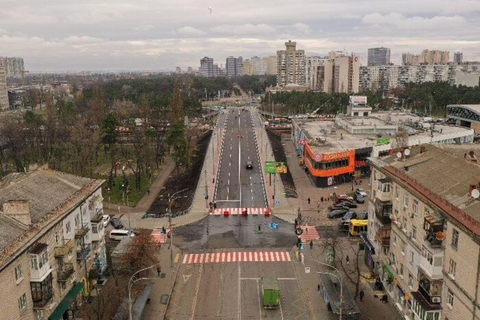 На Дарниці відкрито рух оновленим шляхопроводом: реконструкція тривала менше року (фото)