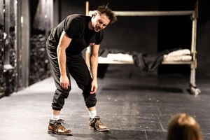 Прем'єрний показ вистави відбудеться 8 грудня