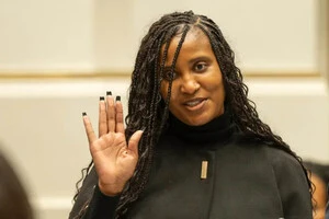 Депутатка дала свідчення під присягою та заперечила вербування людей до Росії