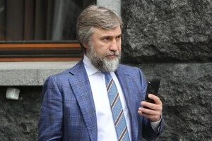 Суд арештував 197 млн грн, які компанія Новинського хотіла легалізувати