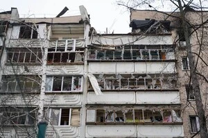 На Київщині триває ліквідація наслідків після обстрілу РФ: троє людей у лікарнях